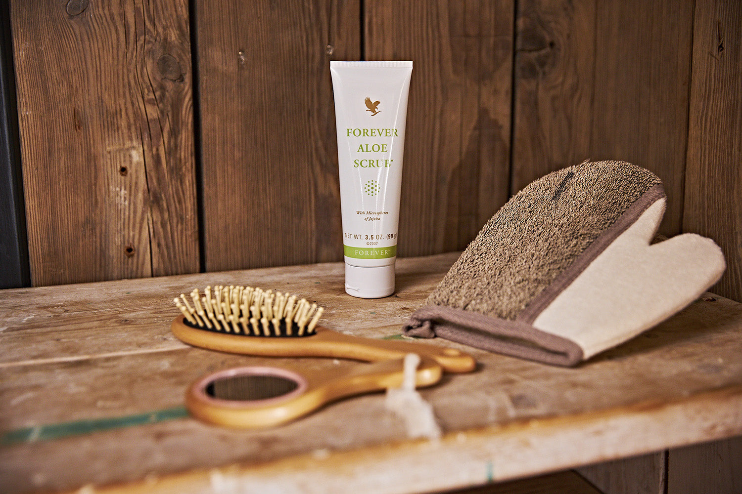 Forever Aloe Scrub – blagi piling za lice i telo sa aloe verom i mikrozrnima jojobe
